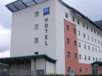 ibis budget Newport 1*