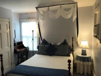 Cleveland House 3*