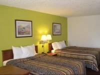 Days Inn Lytle 2*