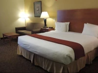 Holiday Inn Express Trussville 2*