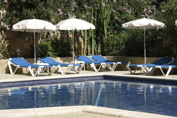 BQ Hotel Maria Dolores 3*