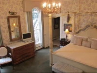 Adele Turner Inn 4*