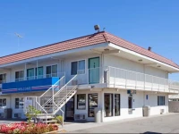 Motel 6 Stockton - Charter Way West 1*
