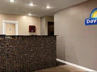 Days Inn Cloverdale 2*