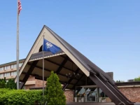 Holiday Inn Marquette 3*