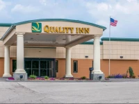 Quality Inn Huntingburg 2*