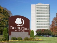 DoubleTree by Hilton Kansas City - Overland Park 3*
