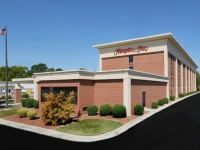 Hampton Inn High Point 3*