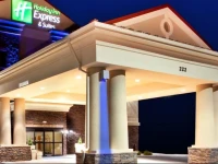 Holiday Inn Express Hotel & Suites Lewisburg 3*