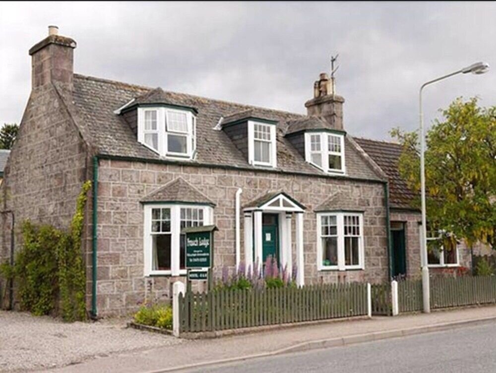 Fraoch Lodge 2*