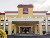 Comfort Suites Clayton 2*