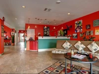 Whispering Palms Inn 4*