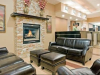 La Quinta Inn West Long Branch 2*
