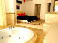 St. Nicholas Heights Deluxe Suite