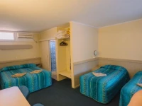 London Motor Inn 3*