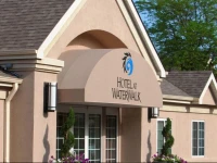 Hotel At WaterWalk 3*