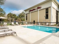 Hampton Inn Gainesville 3*