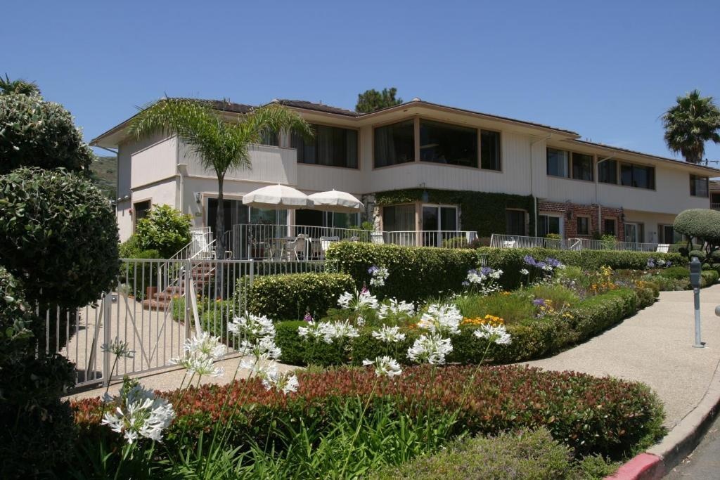 Laguna Shores 3*