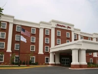 Hampton Inn Easton 2*