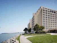 San Francisco Airport Marriott Waterfront 4*