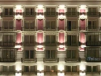 Petit Palace San Bernardo 4*