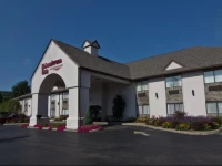 Schoenbrunn Inn & Suites 3*