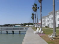 Lighthouse Inn at Aransas Bay 3*