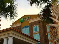 Holiday Inn Express and Suites North Charleston 2*