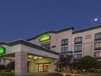 Wingate by Wyndham Atlanta Norcross 3*