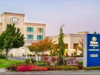 Hilton Seattle Airport & Conference Center 3*