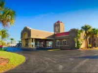 Quality Inn Kennedy Space Center 2*