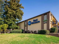 BEST WESTERN Roseville Inn 2*
