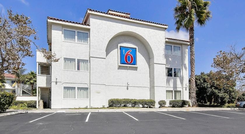 Motel 6 Ventura South 2*