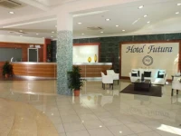 Futura 4*