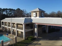 Majestic Inn 2*