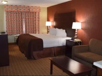 Baymont Inn and Suites Midland Airport 2*
