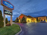 Hampton Inn Morristown 3*