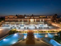 L Araba Fenice 5*