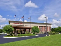 Hampton Inn South Hill 3*