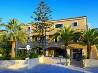 La Stella Hotel 