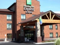 Holiday Inn Express & Suites Donegal 3*