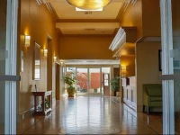 Holiday Inn Express Oakdale 3*