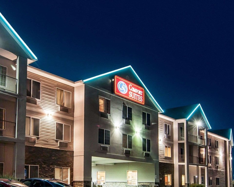 Comfort Suites Redmond Airport 3*