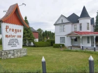 Prague Motor Inn 3*