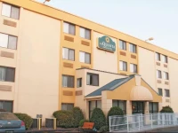 La Quinta Inn & Suites Portland 3*