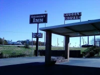 Economy Inn New Albany 2*