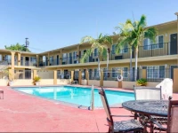 BEST WESTERN Orange Plaza 2*