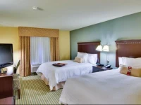 Hampton Inn & Suites West Sacramento 3*