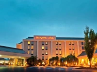 Hampton Inn Williamsport 3*