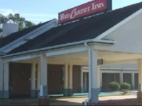 Red Carpet Inn Emporia 2*
